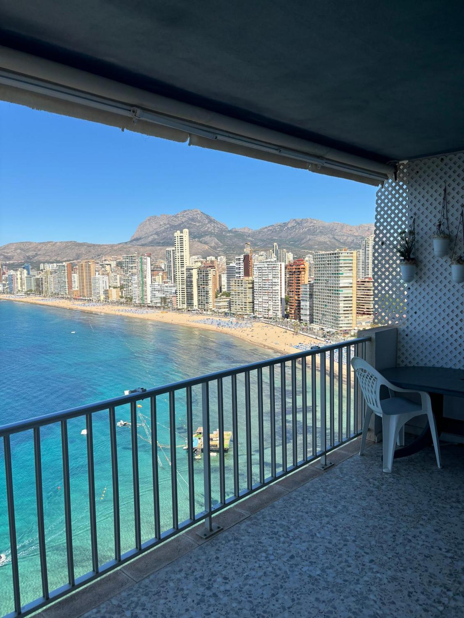 Apartment Alcalde Manuel Catalán Chana Benidorm Exterior foto