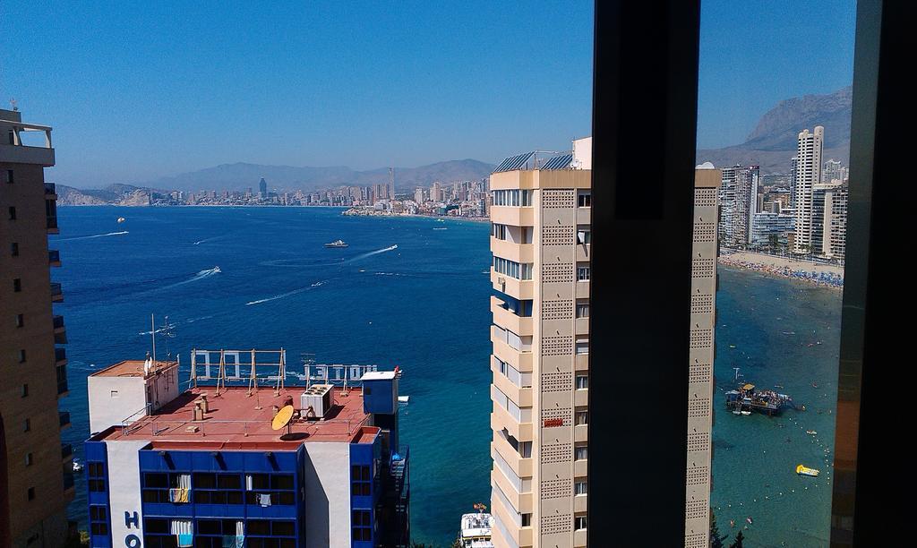 Apartment Alcalde Manuel Catalán Chana Benidorm Habitación foto